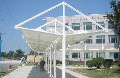 張拉膜車棚在施工前的準(zhǔn)備工作都有哪些？