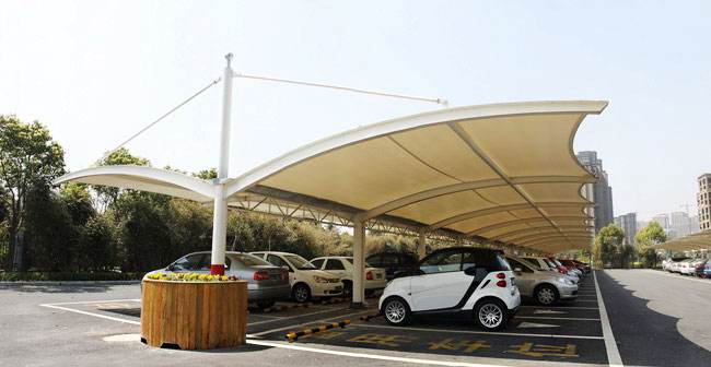 膜結(jié)構(gòu)停車棚的面積要怎么計(jì)算？