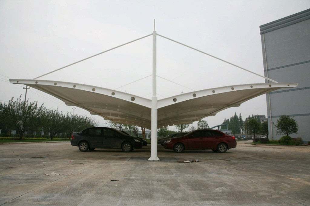 膜結(jié)構(gòu)停車棚的優(yōu)點與優(yōu)勢