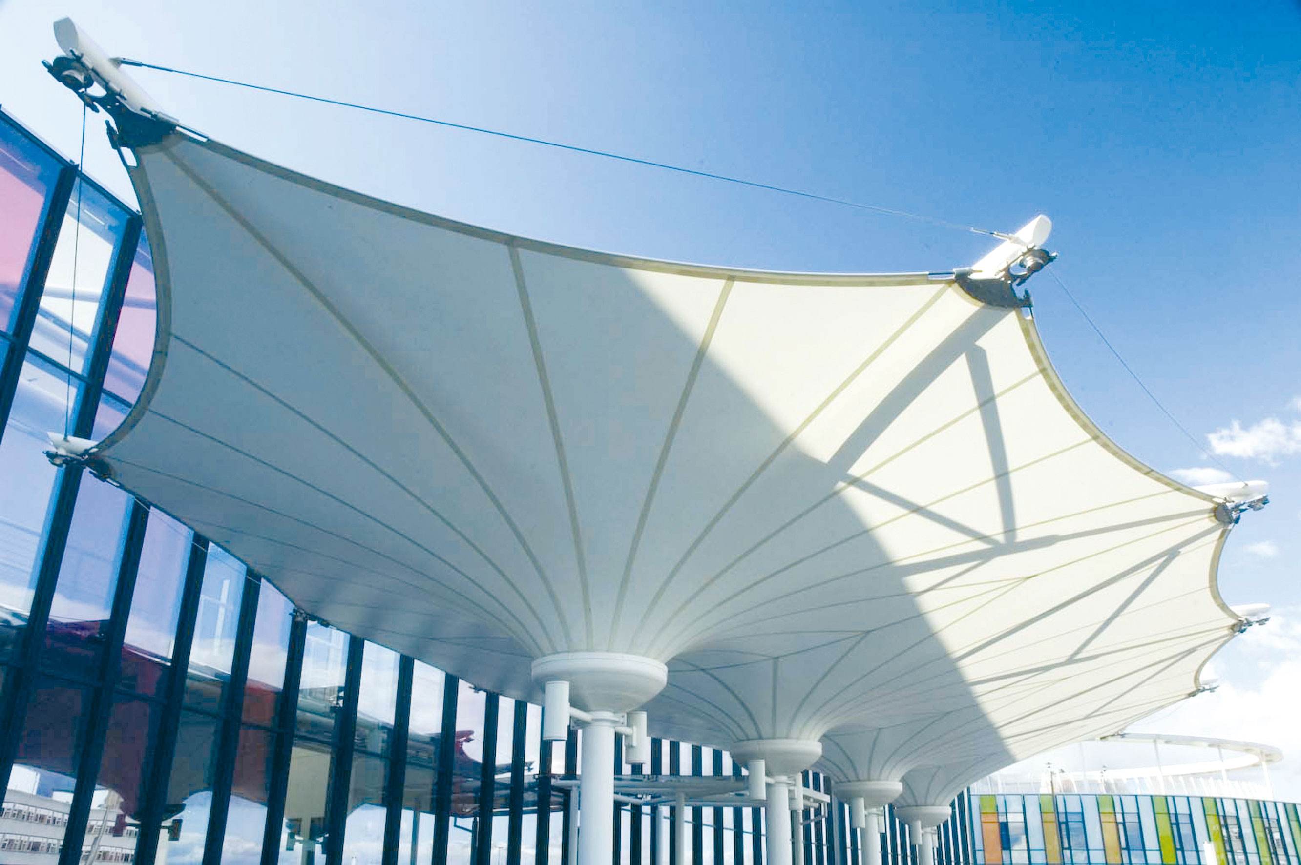 膜結(jié)構(gòu)除了車棚還可以用在什么地方？