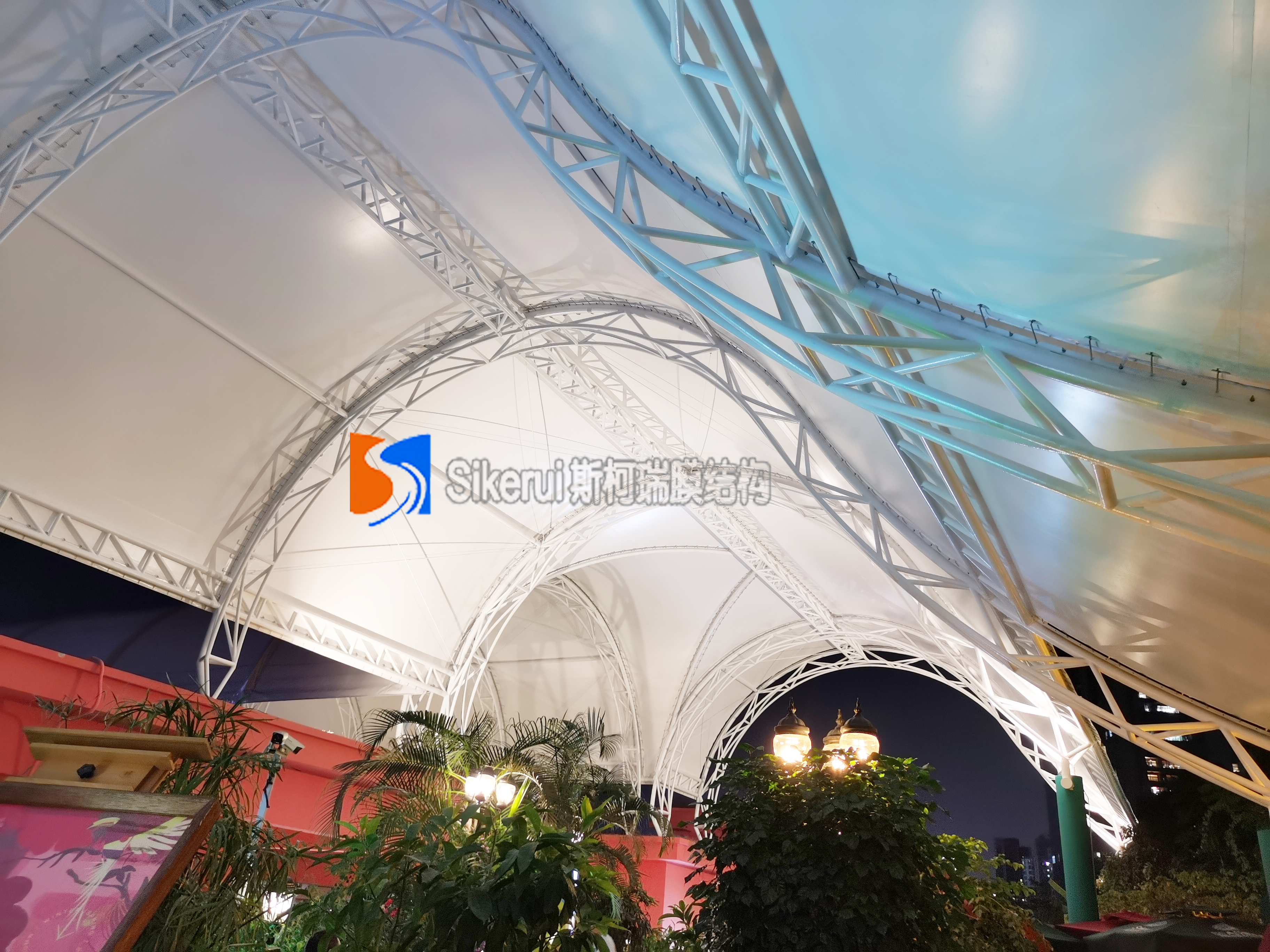 膜結(jié)構(gòu)建筑造型的幾種分類(lèi)單元