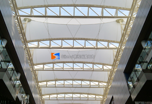 在選擇膜結(jié)構(gòu)廠家時(shí)應(yīng)該注意什么?